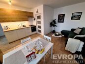 Pardubice, Polabiny, Jiřího Tomana, byt 3+kk s balkónem, byt 57 m2, balkón 3 m2, pronájem, cena 14000 CZK / objekt / měsíc, nabízí EVROPA realitní kancelář