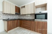 Byt 2+kk, 46,5 m2 Adolfa Opálky, Pardubice - Trnová III, cena 5100000 CZK / objekt, nabízí 
