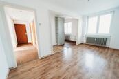 Pronájem, byt 3+1, garáž, Holice, cena 15000 CZK / objekt / měsíc, nabízí 