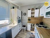 Byt, 2+1, pronájem, nábřeží Závodu míru, Zelené Předměstí, Pardubice, cena 16000 CZK / objekt / měsíc, nabízí Realitní kancelář STING, s.r.o.