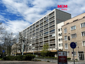 Pronájem bytu 1+kk v Pardubicích, ul. Palackého třída, cena 15900 CZK / objekt / měsíc, nabízí 