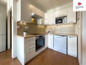 Pronájem bytu 3+kk 55 m2 Kosmonautů, Pardubice, cena 19000 CZK / objekt / měsíc, nabízí Swiss Life Select Reality