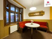 Pronájem bytu 3+1 99 m2 Štefánikova, Pardubice, cena 17000 CZK / objekt / měsíc, nabízí Swiss Life Select Reality