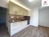 Pronájem bytu 3+1 65 m2 Na Drážce, Pardubice, cena 20000 CZK / objekt / měsíc, nabízí 
