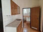 Garsoniéra v centru Pardubic, cena 10500 CZK / objekt / měsíc, nabízí 