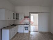 Pronájem bytu 2+1, 78 m2, K Blahobytu, Pardubice, cena 14000 CZK / objekt / měsíc, nabízí Právní Realitní Holding, s.r.o.